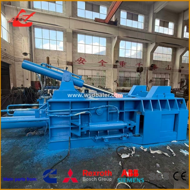 Heavy-Duty Steel Scrap Baler 4000-5000kg/h For Steel Recycling With PLC Automatic Control