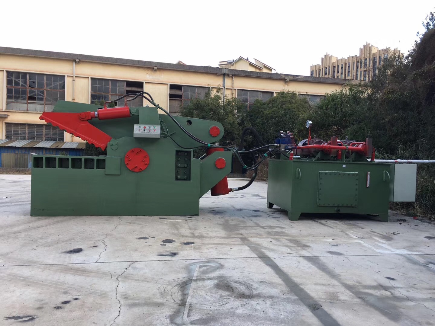High-Power Hydraulic Alligator Shear – 1600kN Shearing Force, 800mm Blade Length, And 18.5kW Motor