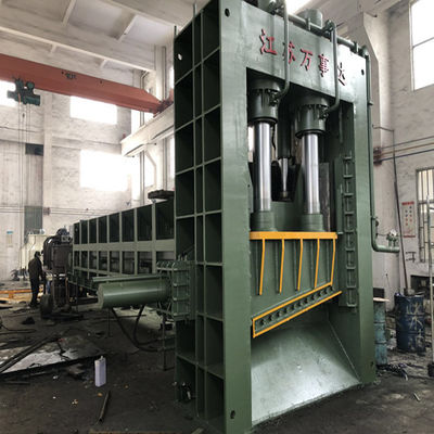 무거운 고철 가공을 위한 2000mm 잎을 가진 높은 생산 효율성 미사일구조물 가위 8000kN